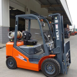 Bình Minh phân phối xe nâng xăng/gas chính hãng