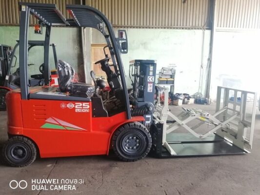 Mua xe nâng push pull cần chú ý những thông số gì