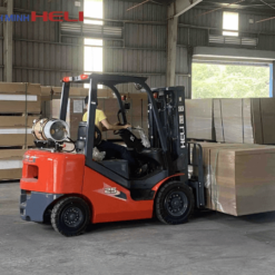 Hiệu suất làm việc của xe nâng xăng/ga luôn ở mức độ cao