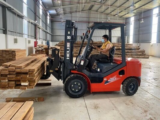 Mua xe nâng gật gù cần chú ý những gì