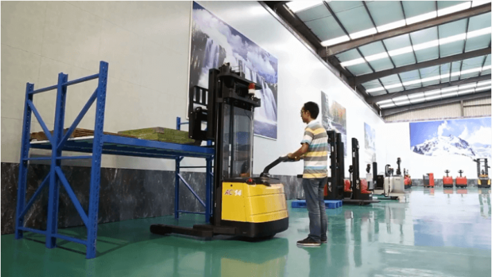 Bình Minh đại lý phân phối độc quyền xe nâng tay điện Heli tại Việt Nam